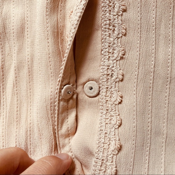 NWOT Women’s LOGO Lavish Blush Blouse Size Medium - Picture 4 of 5